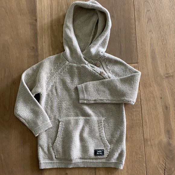 Zara Other - Zara Boys Sweater- Size 4-5 in Oatmeal Color